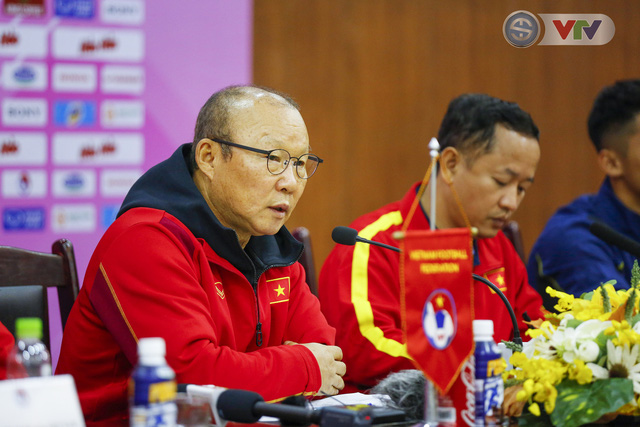 HLV Park Hang Seo: “Bóng đá Việt Nam đang thiếu tiền đạo”