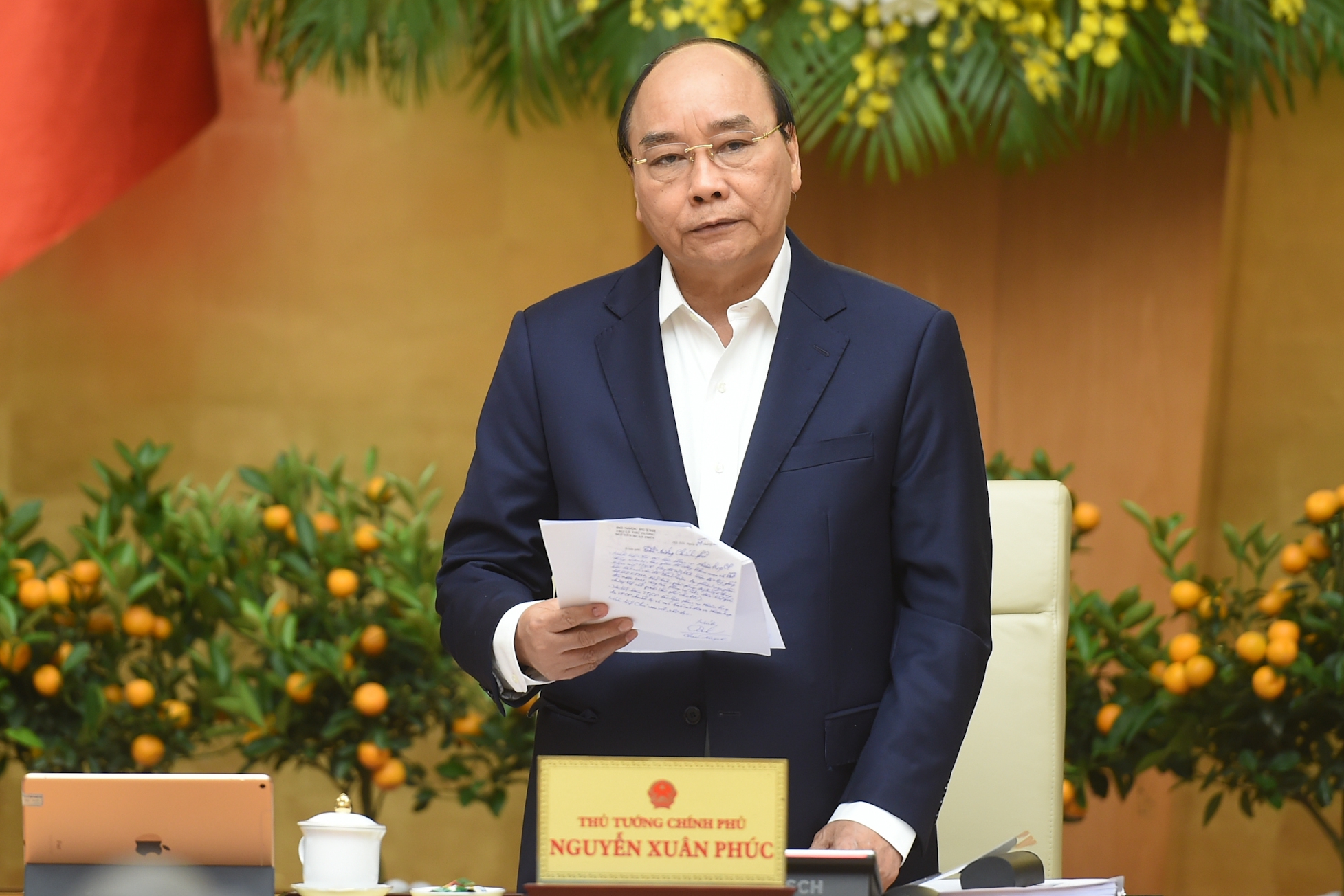 Thủ tướng Nguyễn Xuân Phúc: Sớm đưa vaccine ngừa Covid-19 đến người dân trong quý I này