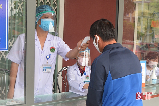 Các cơ sở y tế ở Hà Tĩnh tăng cường phòng chống dịch trong dịp tết