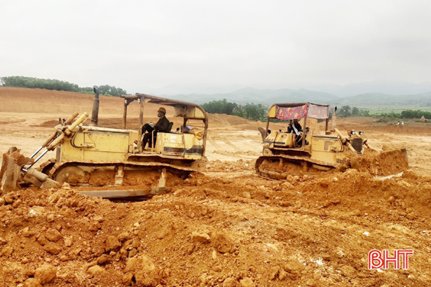 Huyện miền núi Hà Tĩnh đồng loạt triển khai xây dựng các dự án phòng chống, ứng phó thiên tai