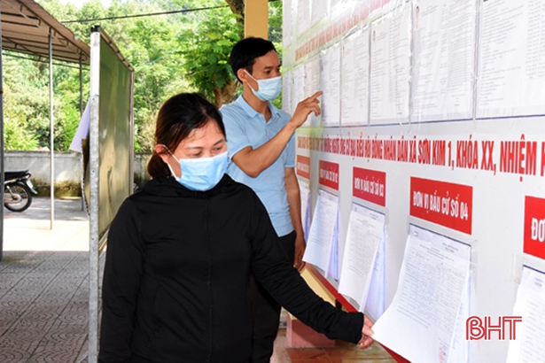 Người dân trên tuyến biên giới Hà Tĩnh háo hức chờ ngày đi bỏ phiếu