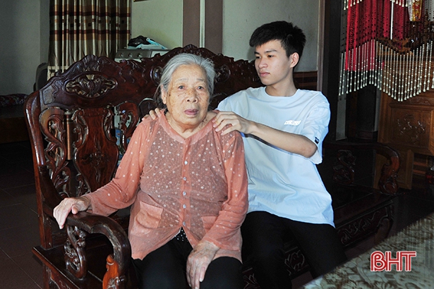 Hạnh phúc vẹn tròn trong gia đình 3 thế hệ ở Hà Tĩnh