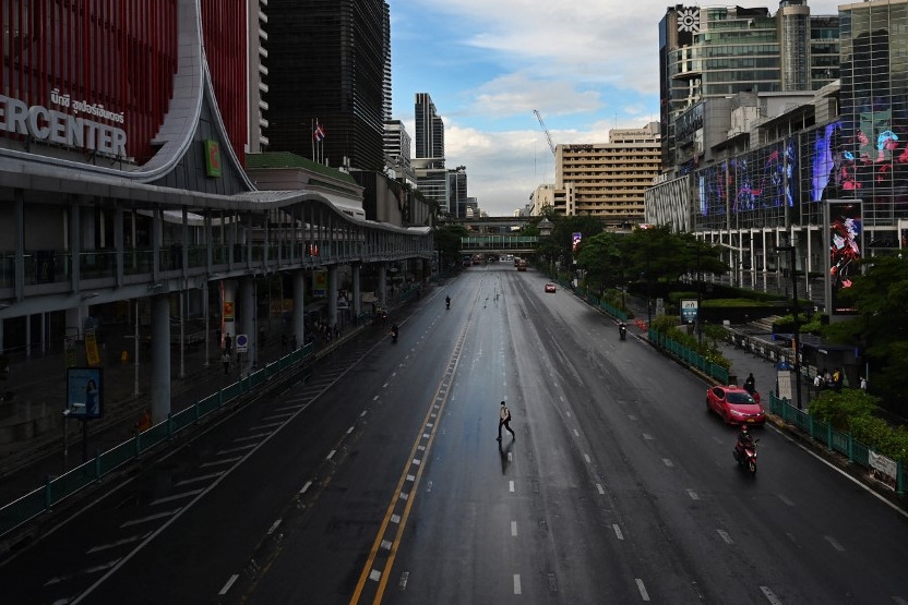 Thái Lan áp lệnh giới nghiêm thủ đô