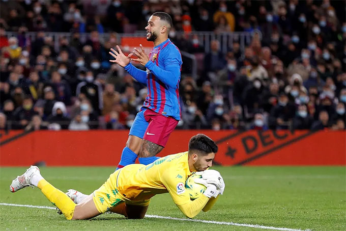 Barca trước nguy cơ bị loại ở Champions League: Vận may đang dần rời xa