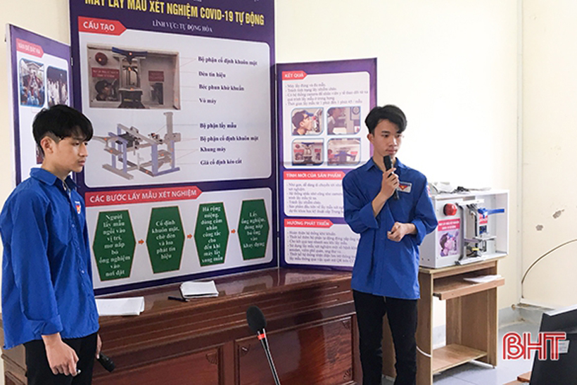 Cận cảnh máy lấy mẫu xét nghiệm COVID-19 tự động đạt giải quốc gia của 2 học sinh Hà Tĩnh