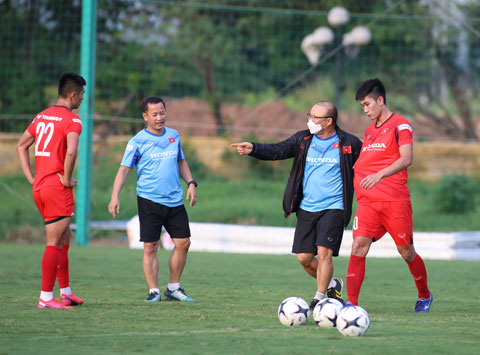 U23 Việt Nam và nỗi lo ở vị trí trung vệ lệch trái
