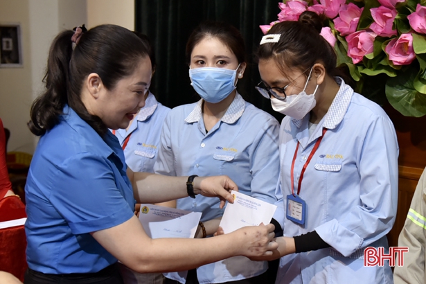 TX Hồng Lĩnh phát động Tháng hành động về an toàn vệ sinh lao động và Tháng Công nhân năm 2022