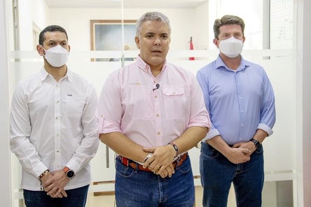 Tổng thống Colombia bị phạt quản thúc tại gia do bất tuân lệnh tòa