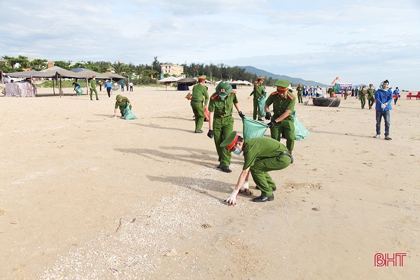 Các địa phương, đơn vị ở Hà Tĩnh tích cực hưởng ứng Ngày Môi trường thế giới