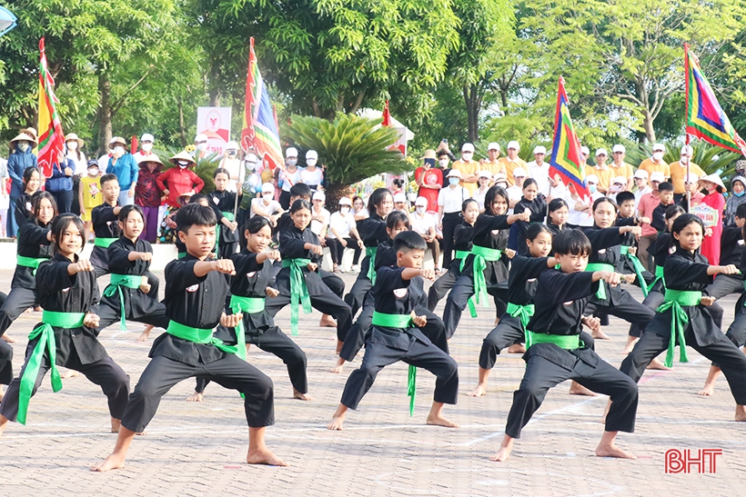 Gần 1.000 vận động viên tranh tài Đại hội thể dục thể thao huyện Thạch Hà