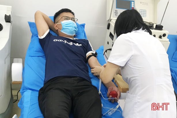 Phó Trưởng Công an xã ở Thạch Hà hiến máu hiếm cứu người