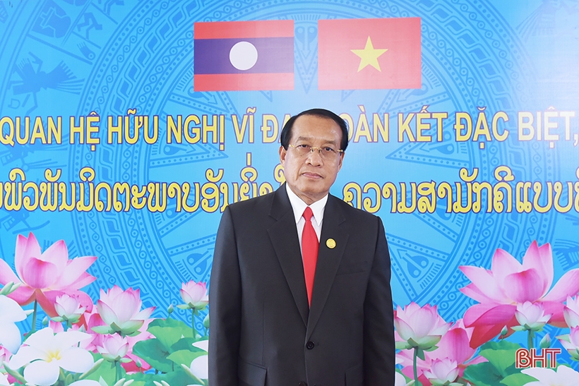 Không ngừng vun đắp để mối quan hệ hữu nghị Việt Nam - Lào truyền mãi đến mai sau