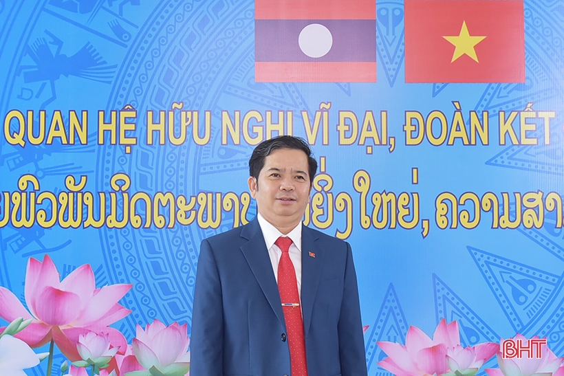 Không ngừng vun đắp để mối quan hệ hữu nghị Việt Nam - Lào truyền mãi đến mai sau