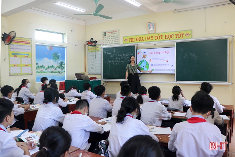 Các trường học ở Hà Tĩnh triển khai đồng bộ chương trình sách giáo khoa mới