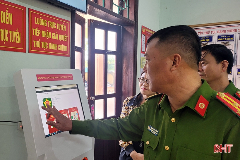 Huyện đầu tiên ở Hà Tĩnh ra mắt mô hình “Điểm dịch vụ công trực tuyến”