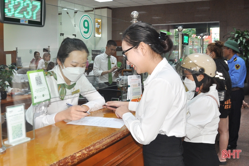 Vietcombank giảm lãi suất cho vay, hàng nghìn khách hàng Hà Tĩnh hưởng lợi