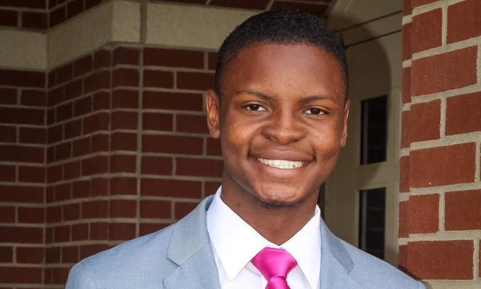 Sinh viên 18 tuổi trở thành thị trưởng da màu trẻ nhất lịch sử Mỹ