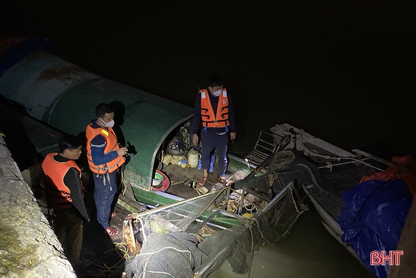 Bắt quả tang 3 người dùng kích điện đánh bắt thủy sản trái phép trên sông Lam