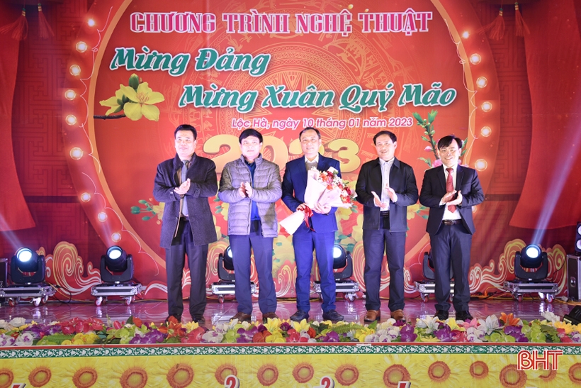 Ấn tượng chương trình nghệ thuật mừng Đảng - mừng xuân ở Lộc Hà