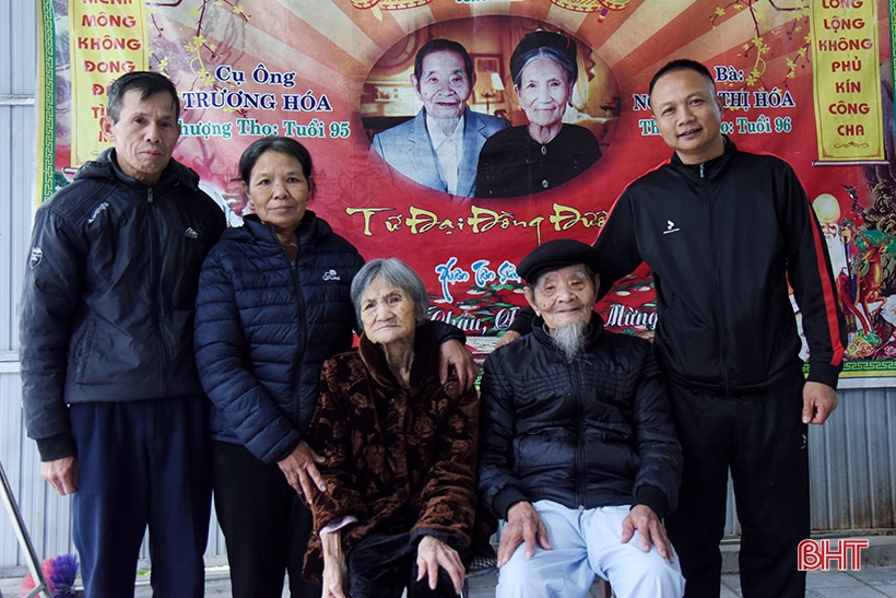 Niềm tự hào của vợ chồng đảng viên 75 năm tuổi Đảng ở Hà Tĩnh