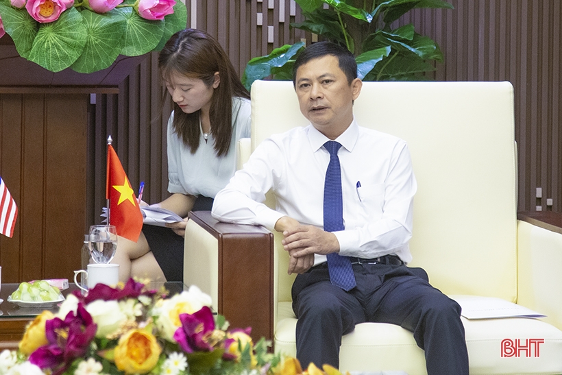 Tiếp tục phát triển mối quan hệ hợp tác giữa Đại sứ quán Hoa Kỳ và Hà Tĩnh